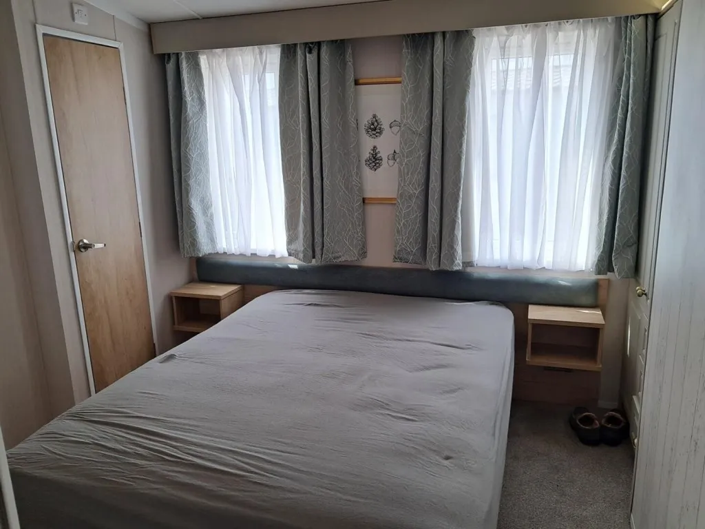 Low Rd, Harwich, CO12, photo 14