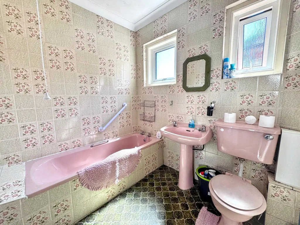 Abinger Road, Bournemouth BH7 6LX, photo 12