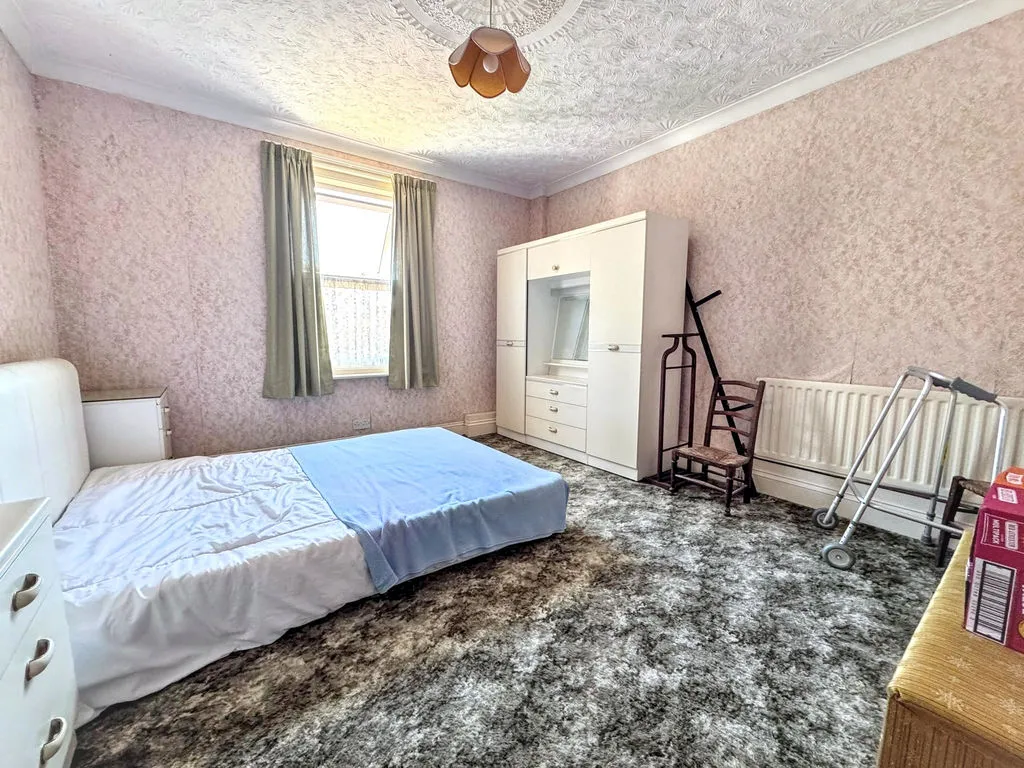 Abinger Road, Bournemouth BH7 6LX, photo 13