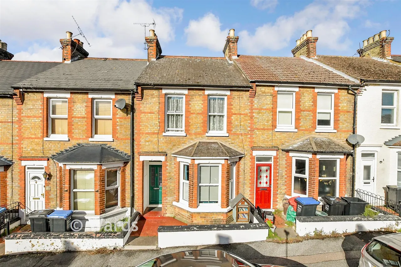 2 bed house for sale, Salisbury Avenue, Ramsgate, CT11