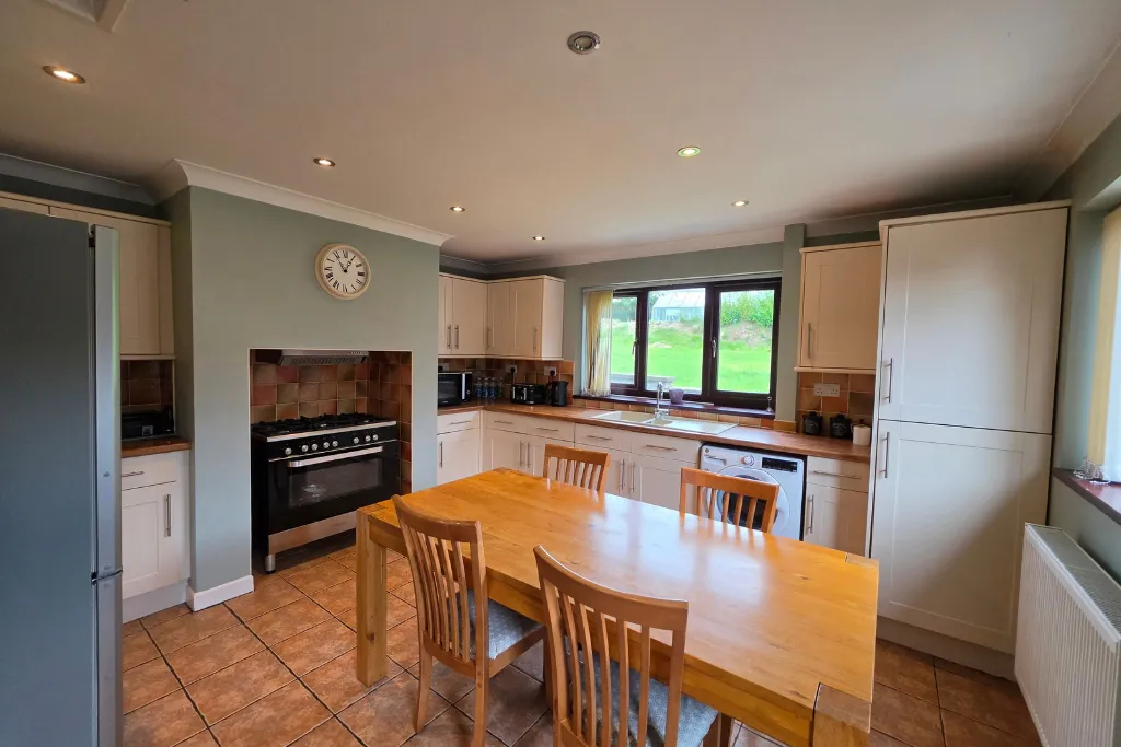 Meidrim, Carmarthen, SA33, photo 37