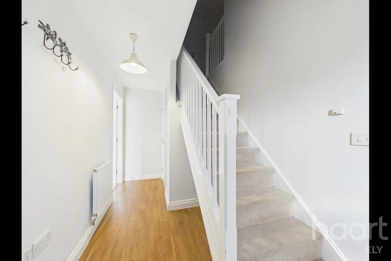 Carey Close, Ely, CB7, photo 2