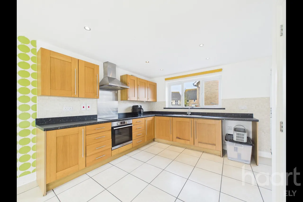 Carey Close, Ely, CB7, photo 4
