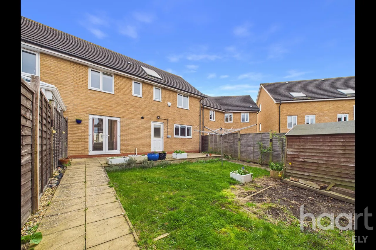 Carey Close, Ely, CB7, photo 12