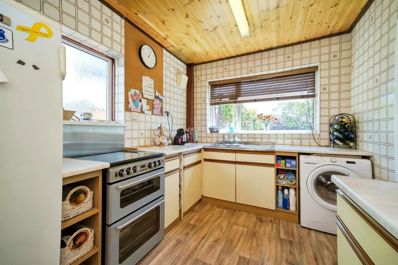 Bankside Road, Birkenhead, CH42, photo 6