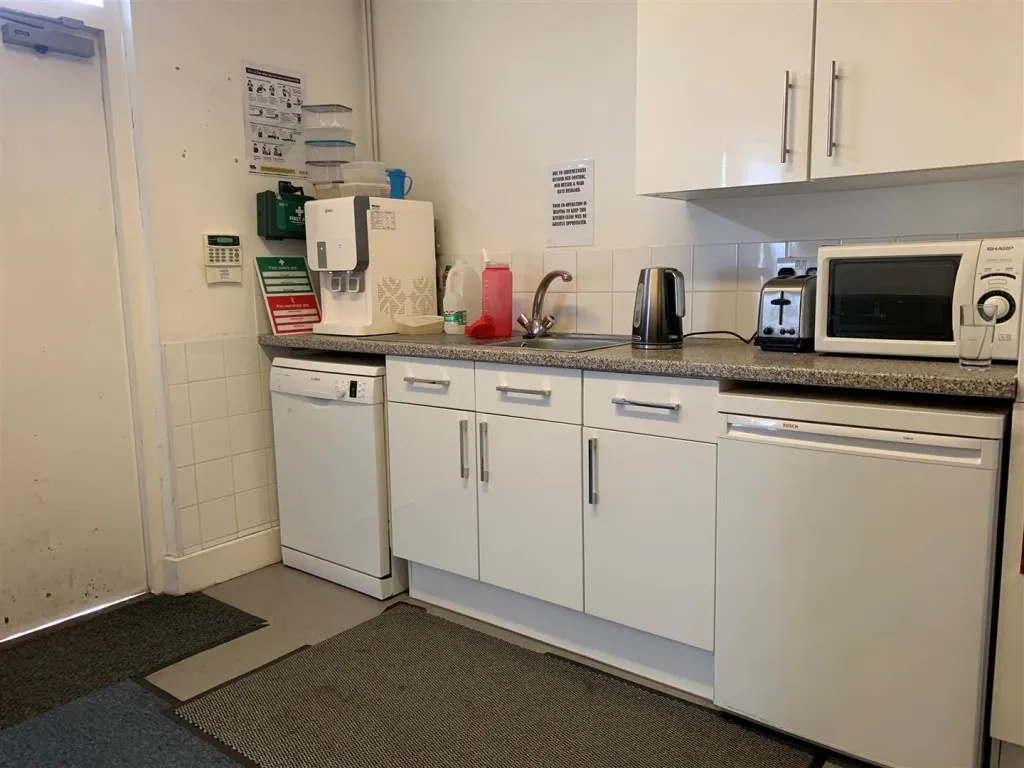 Fishponds Road, Fishponds, Bristol, BS16 3UA, photo 11