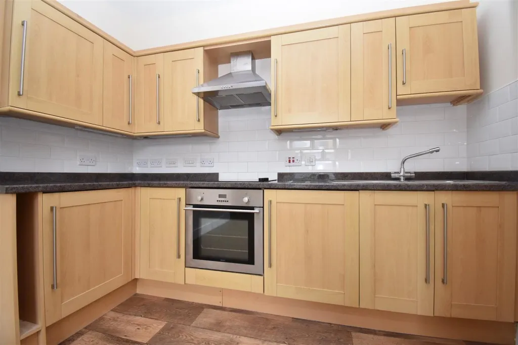 1 bed flat to rent, Victoria Road, Cirencester