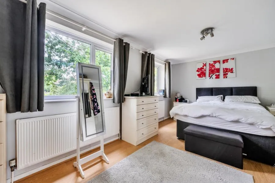 Verran Road, Camberley, GU15, photo 10