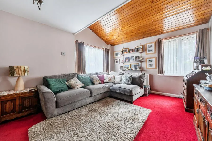 Verran Road, Camberley, GU15, photo 4