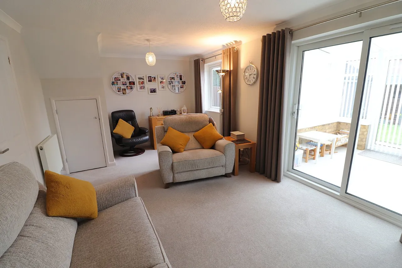 Milestone Close, Stevenage, SG2, photo 7