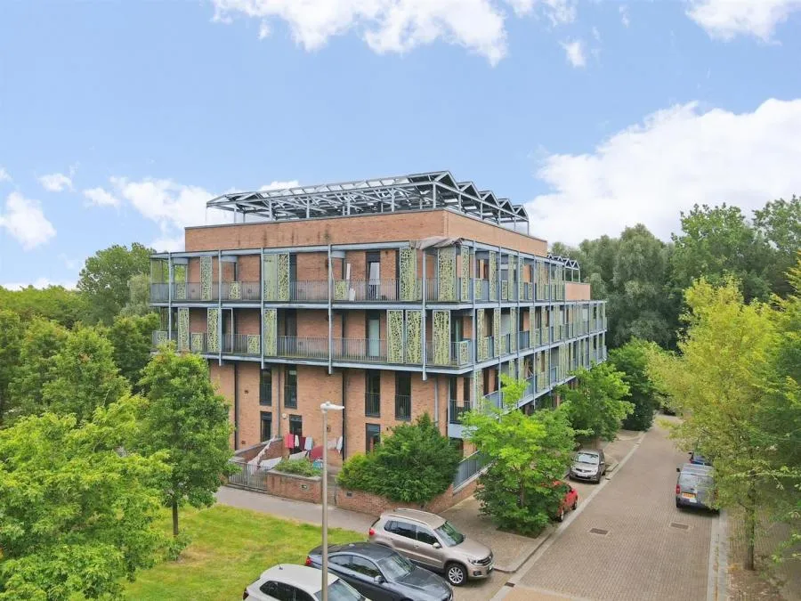 2 bed flat for sale, Dalgin Place, Campbell Park, MK9