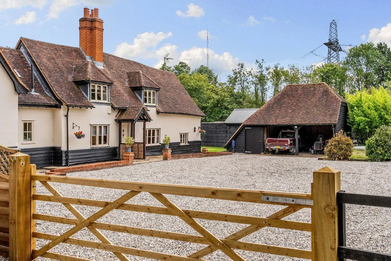 The Farm House, Crabbs Green Farm, SG9, photo 38