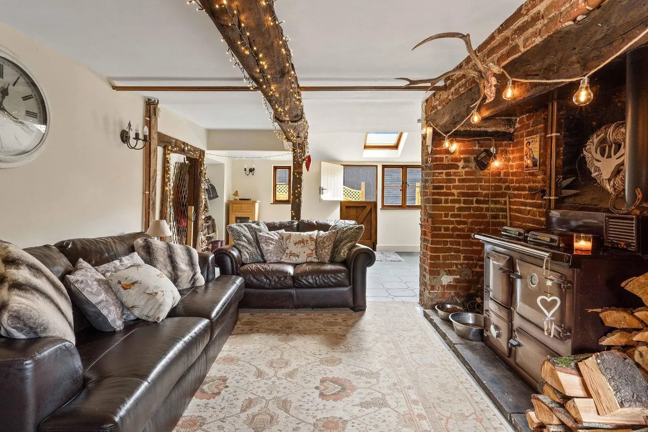 The Farm House, Crabbs Green Farm, SG9, photo 6