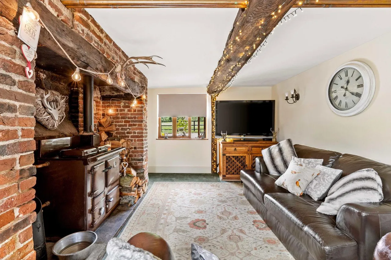 The Farm House, Crabbs Green Farm, SG9, photo 5