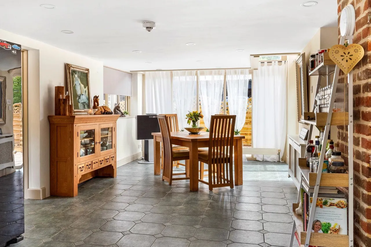 The Farm House, Crabbs Green Farm, SG9, photo 14