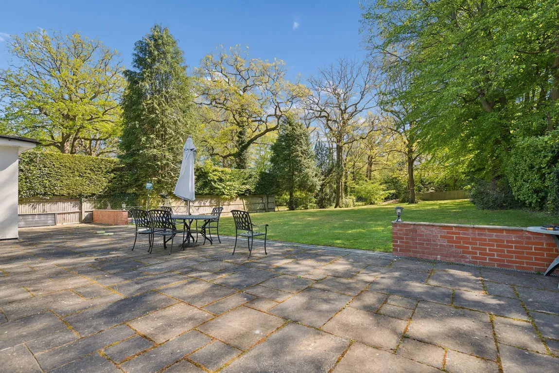 Northgate, Northwood, HA6, photo 2