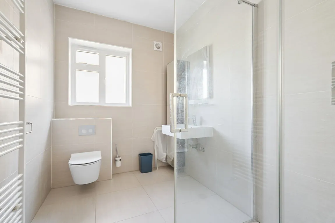 Northgate, Northwood, HA6, photo 10