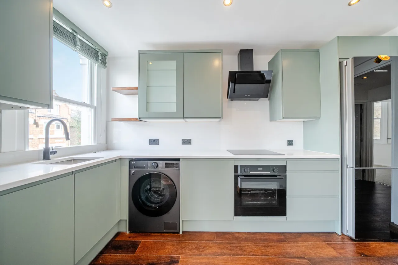 Cautley Avenue, Clapham, SW4, photo 2