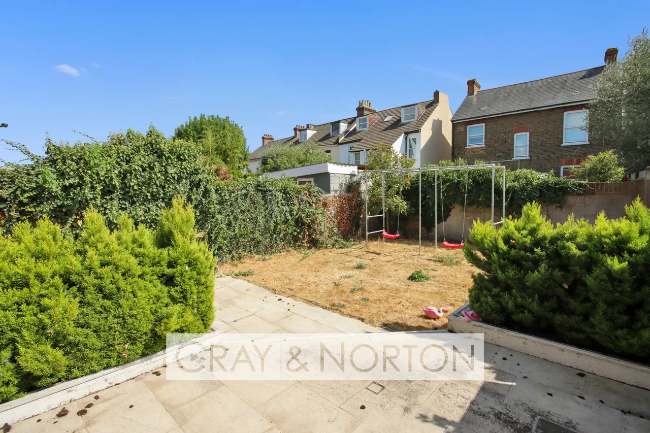 Cleaverholme Close, South Norwood, SE25 5HF, photo 11