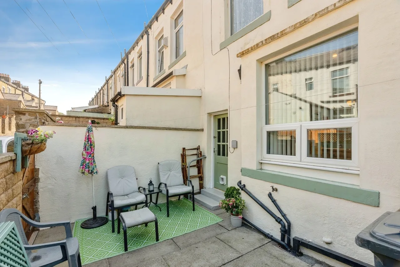 Hammond Street, Nelson, BB9, photo 16