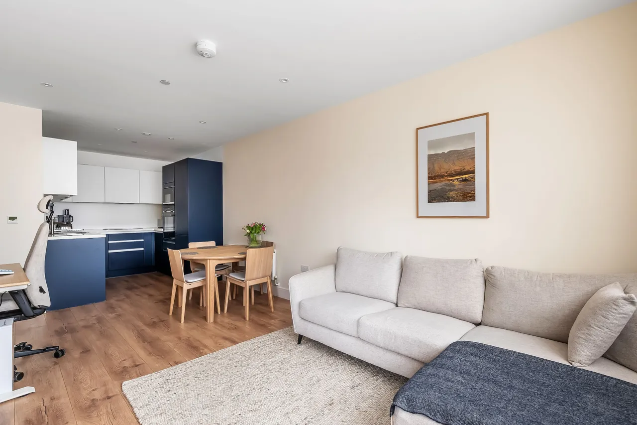 Eden Place, Oxted, RH8, photo 3