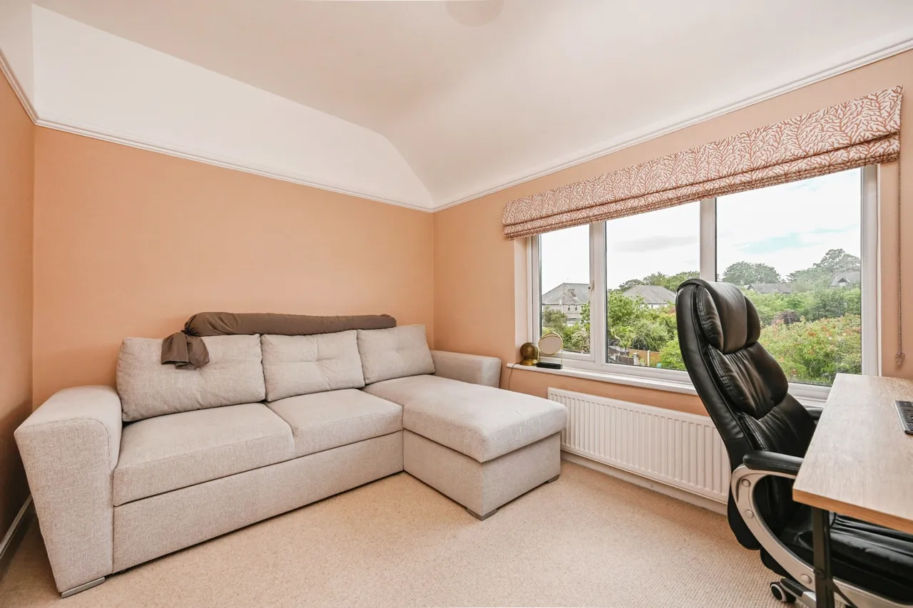Heatherdale Road, Liverpool, L18, photo 17