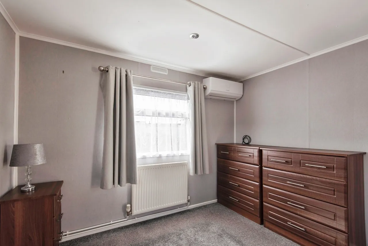 Three Star Park, Bedford Road, Lower Stondon, Henlow, SG16, photo 6