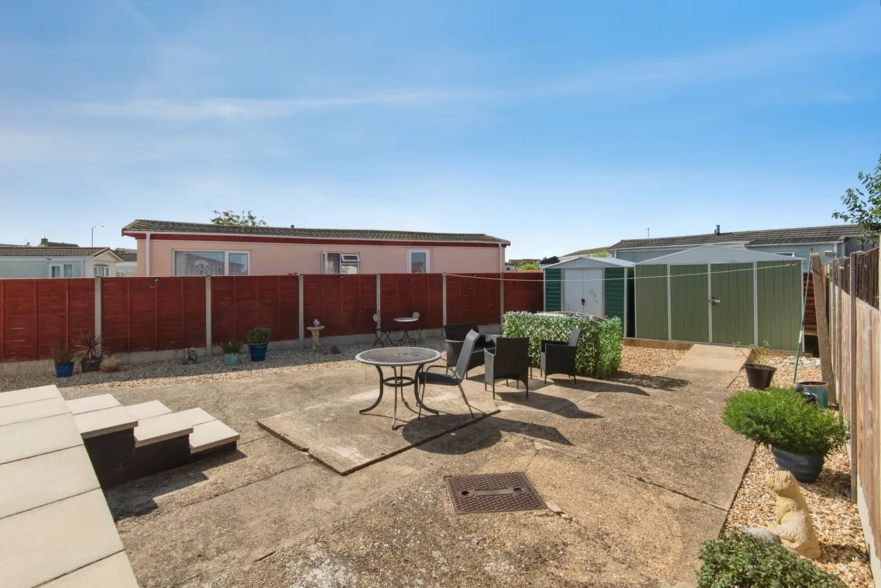 Three Star Park, Bedford Road, Lower Stondon, Henlow, SG16, photo 10