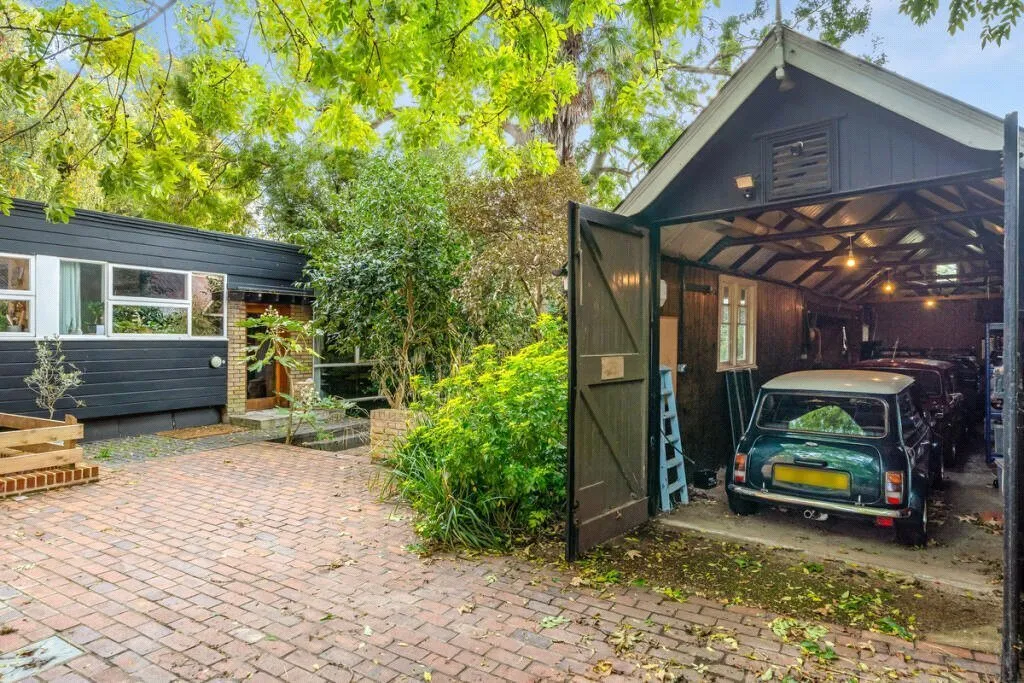 Bridge Road, East Molesey, KT8, photo 26