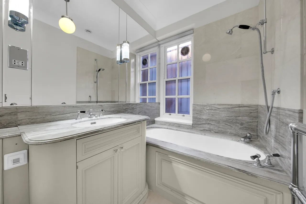 Upper Brook Street, Mayfair, W1K, photo 16