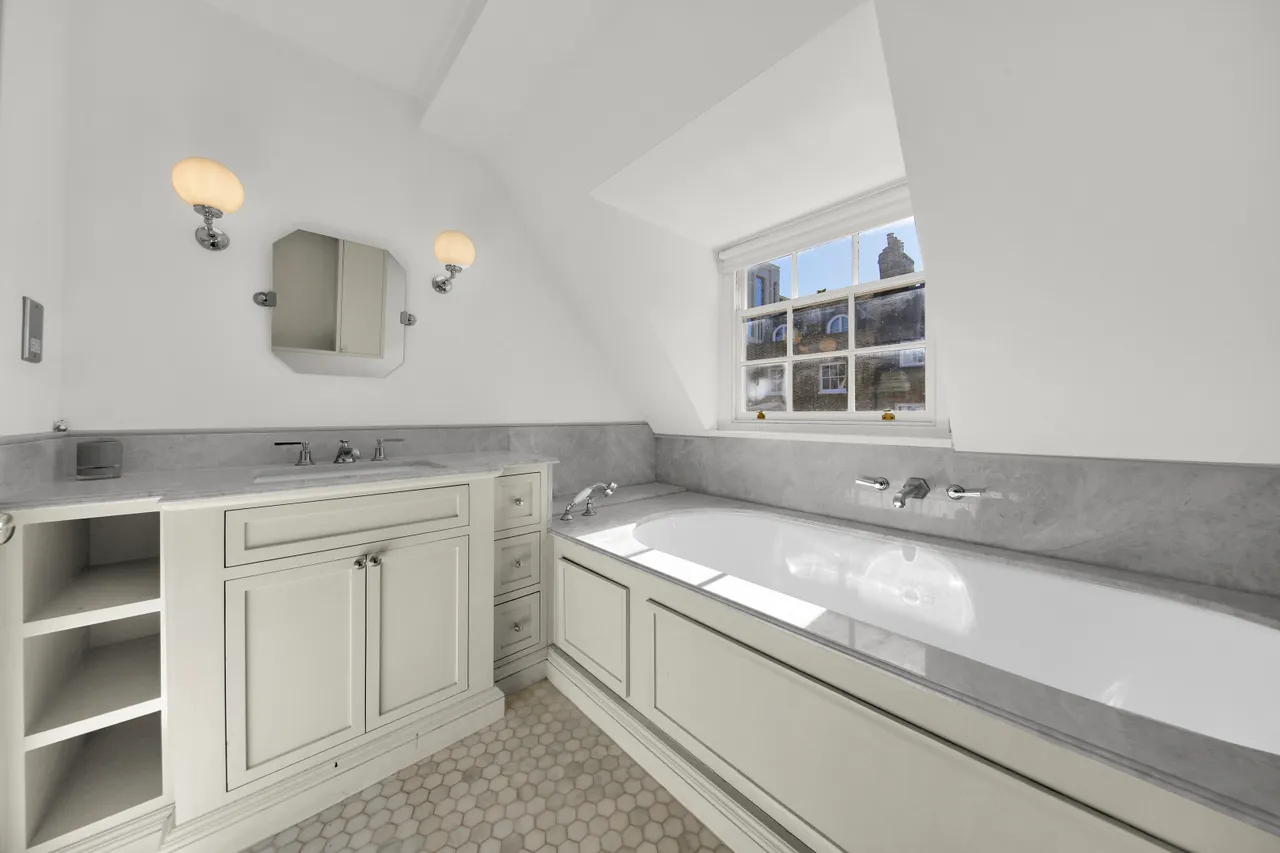 Upper Brook Street, Mayfair, W1K, photo 23