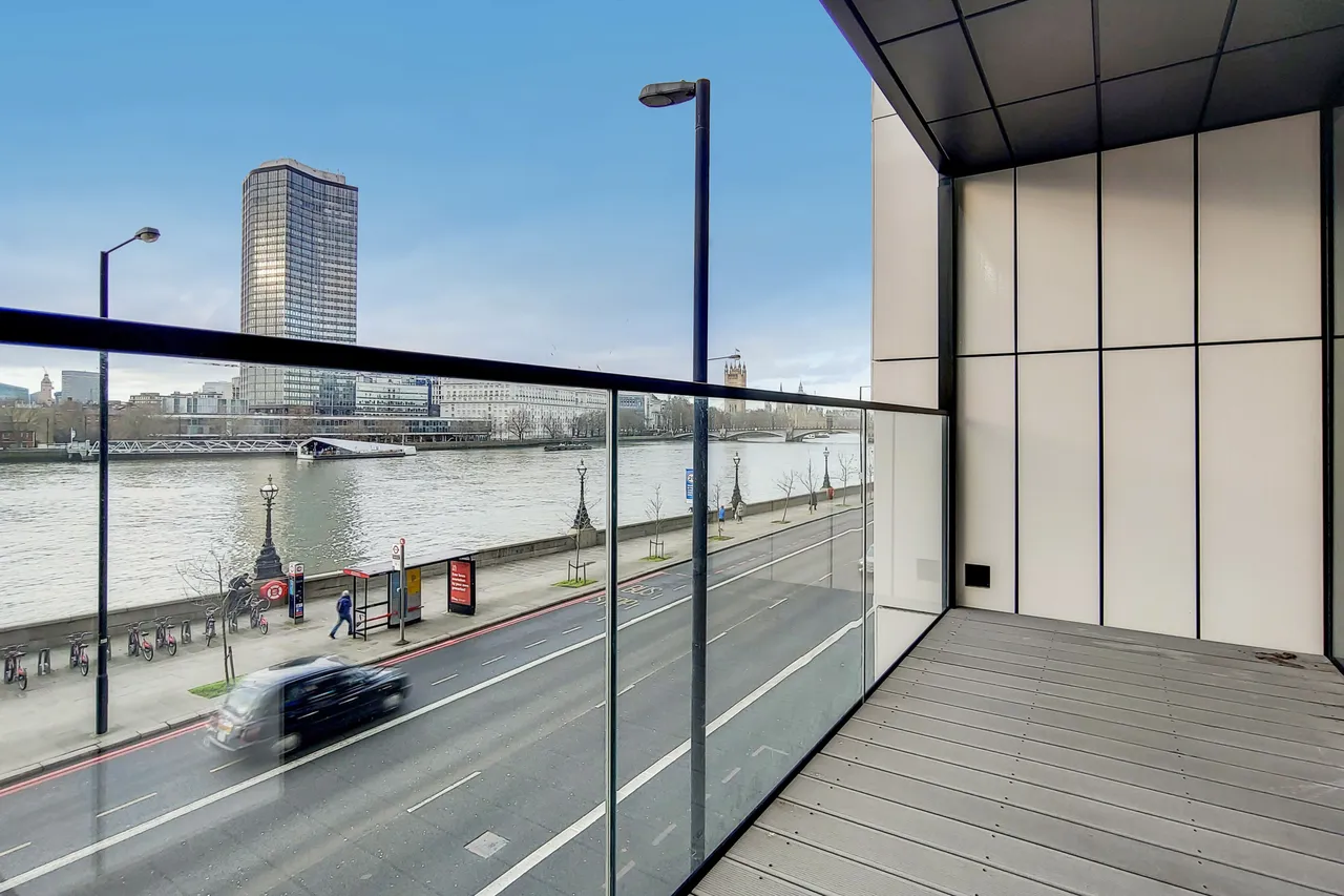 Apartment 10, The Dumont, 27 Albert Embankment, London, photo 7