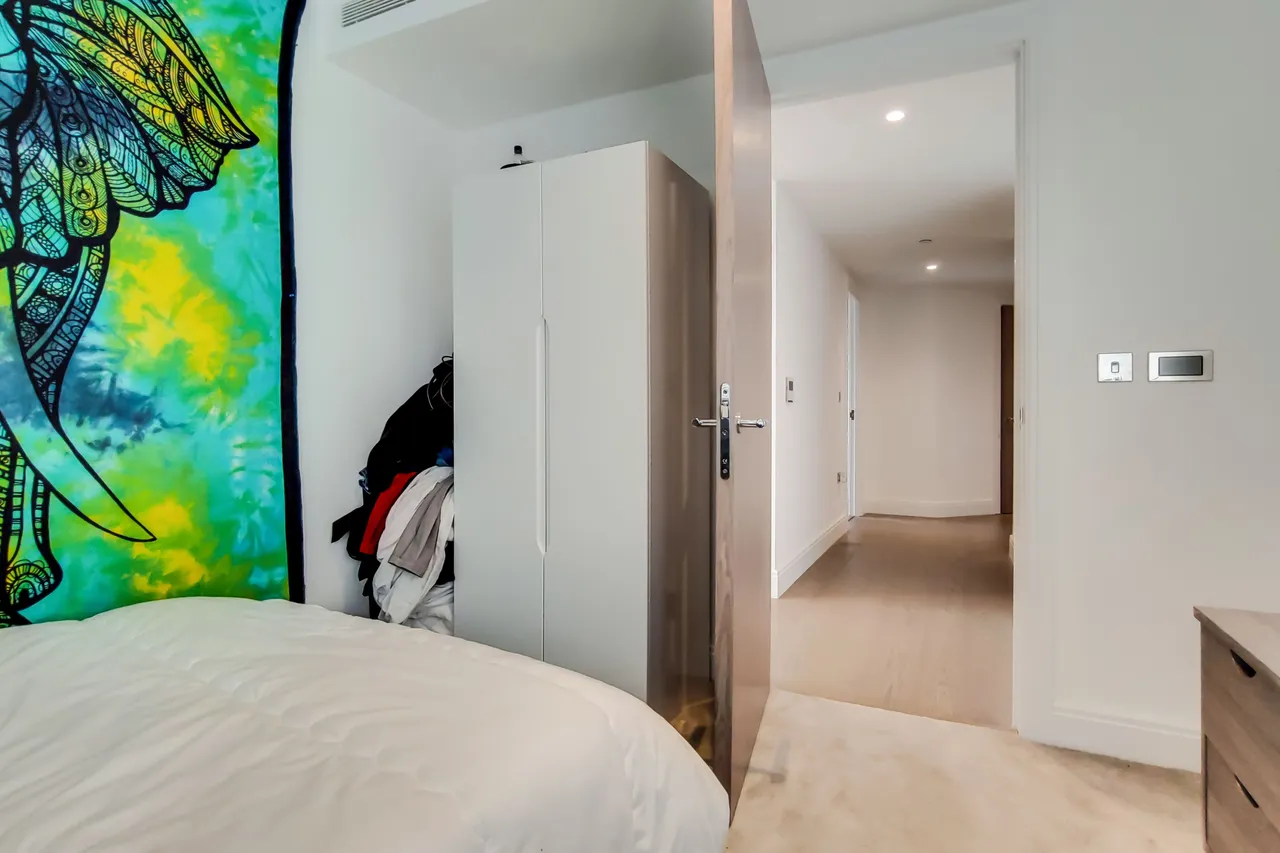 Apartment 10, The Dumont, 27 Albert Embankment, London, photo 12
