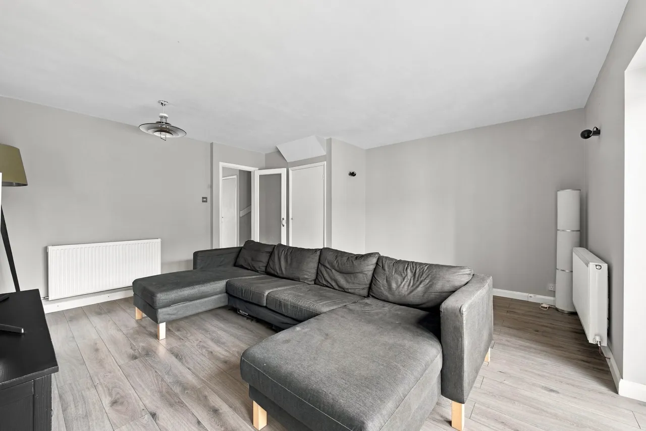 Miller Road, Guildford, GU4, photo 13