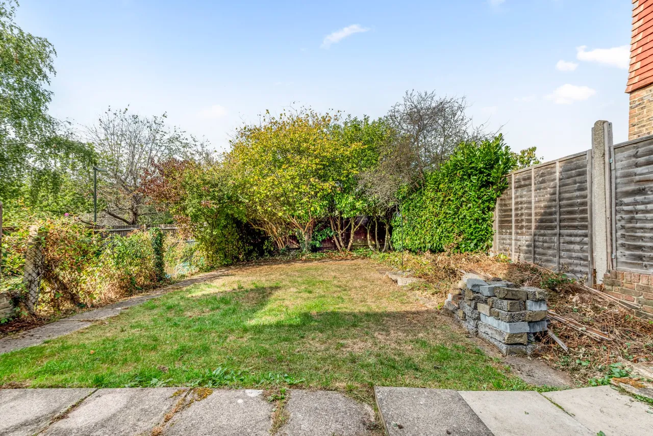 Miller Road, Guildford, GU4, photo 14