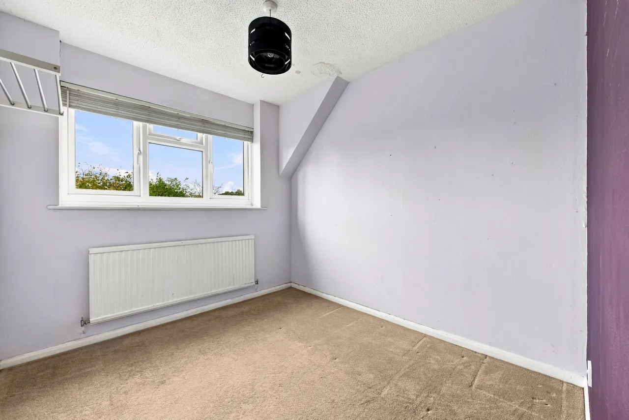 Miller Road, Guildford, GU4, photo 7