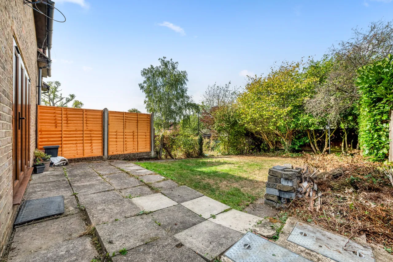 Miller Road, Guildford, GU4, photo 8