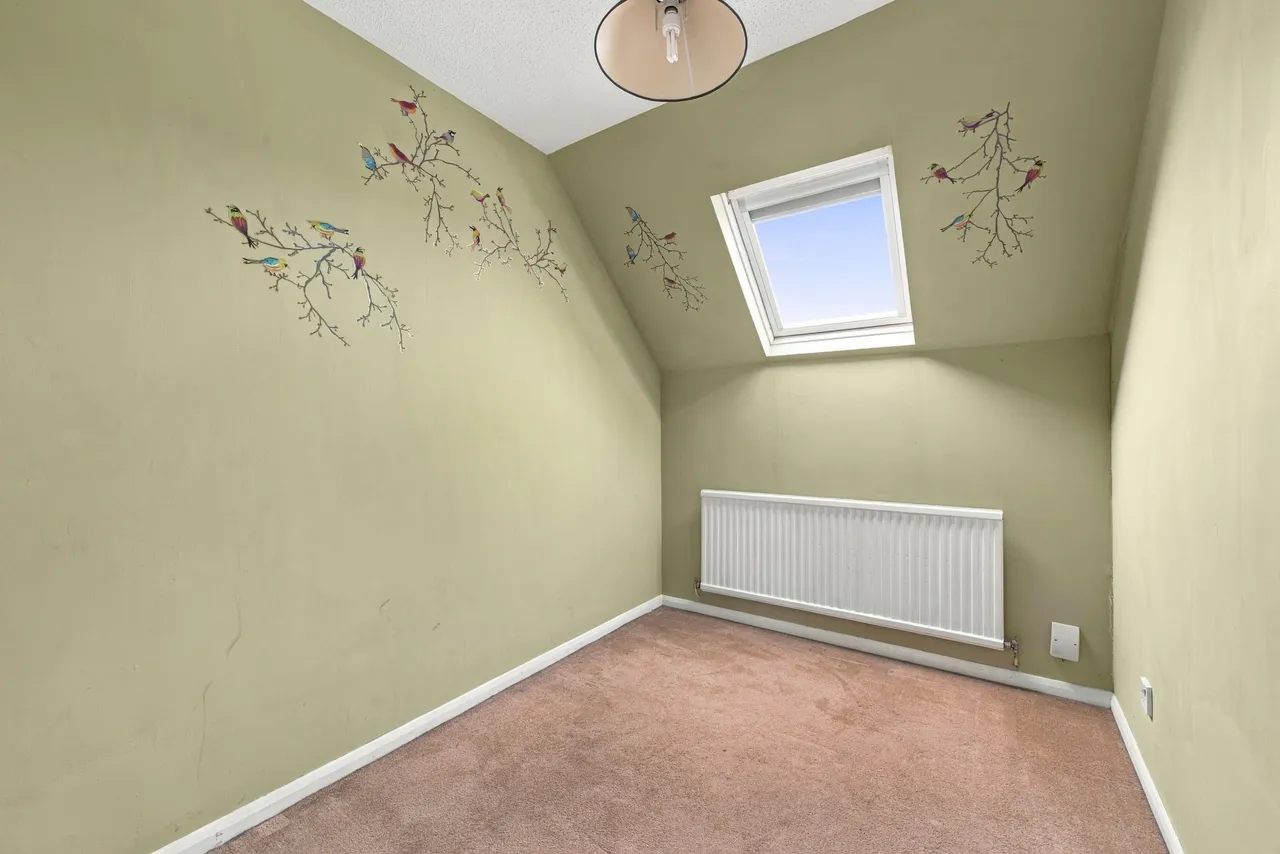 Miller Road, Guildford, GU4, photo 6