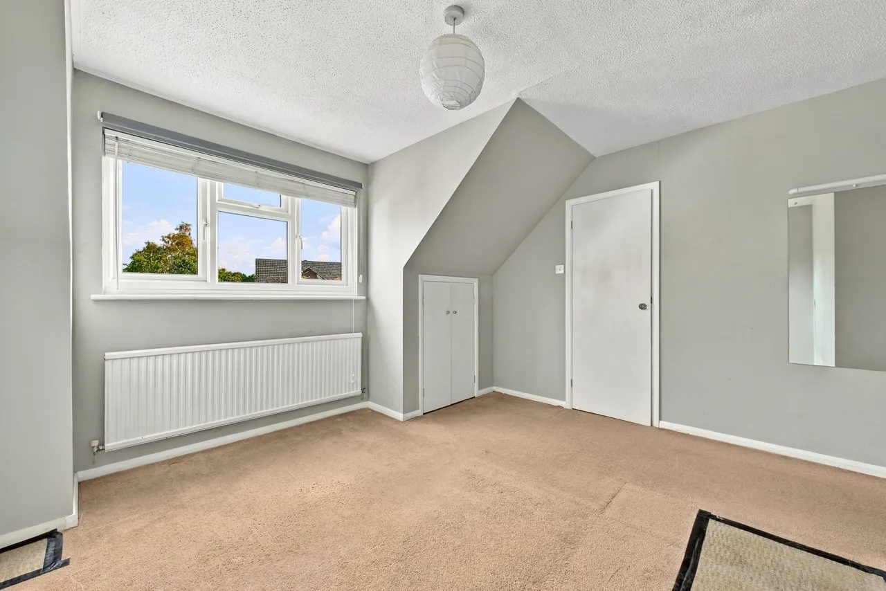 Miller Road, Guildford, GU4, photo 5