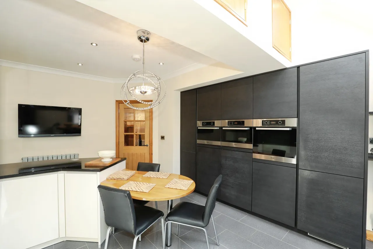 Sandy Lane, Newcastle, ST5, photo 2