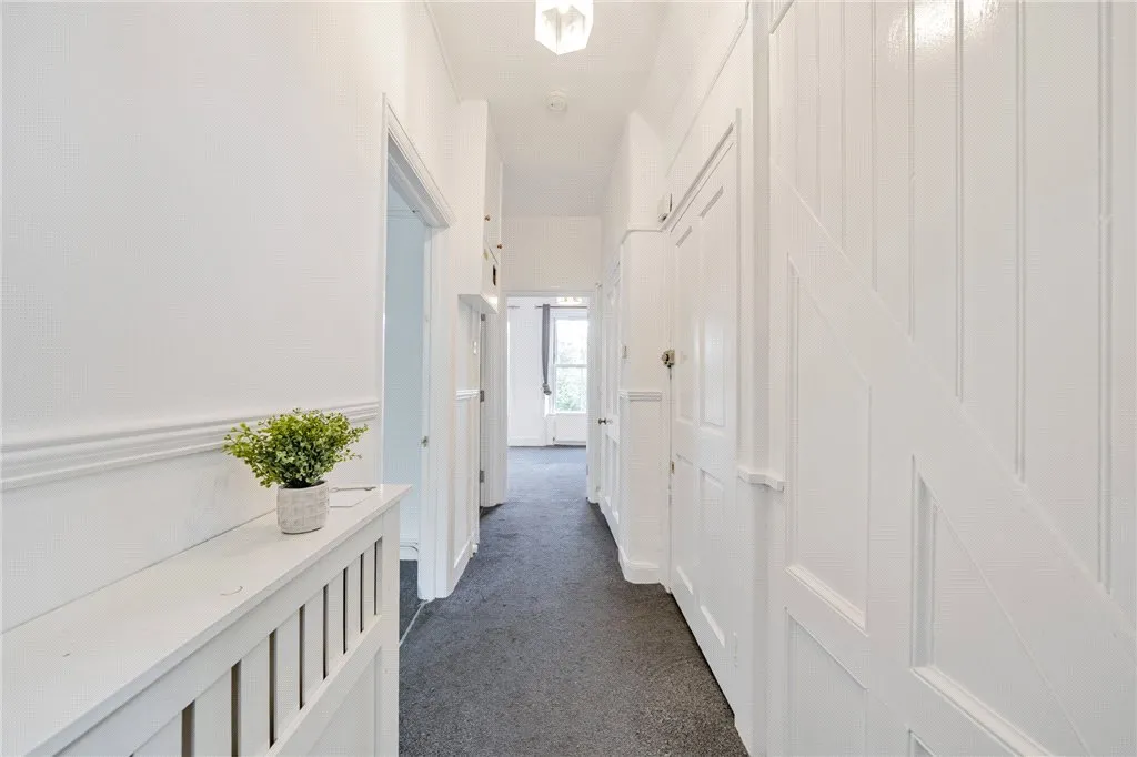 Charlton Road, SE3, photo 16