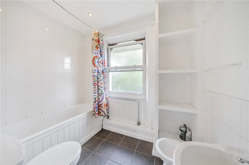 Charlton Road, SE3, photo 10