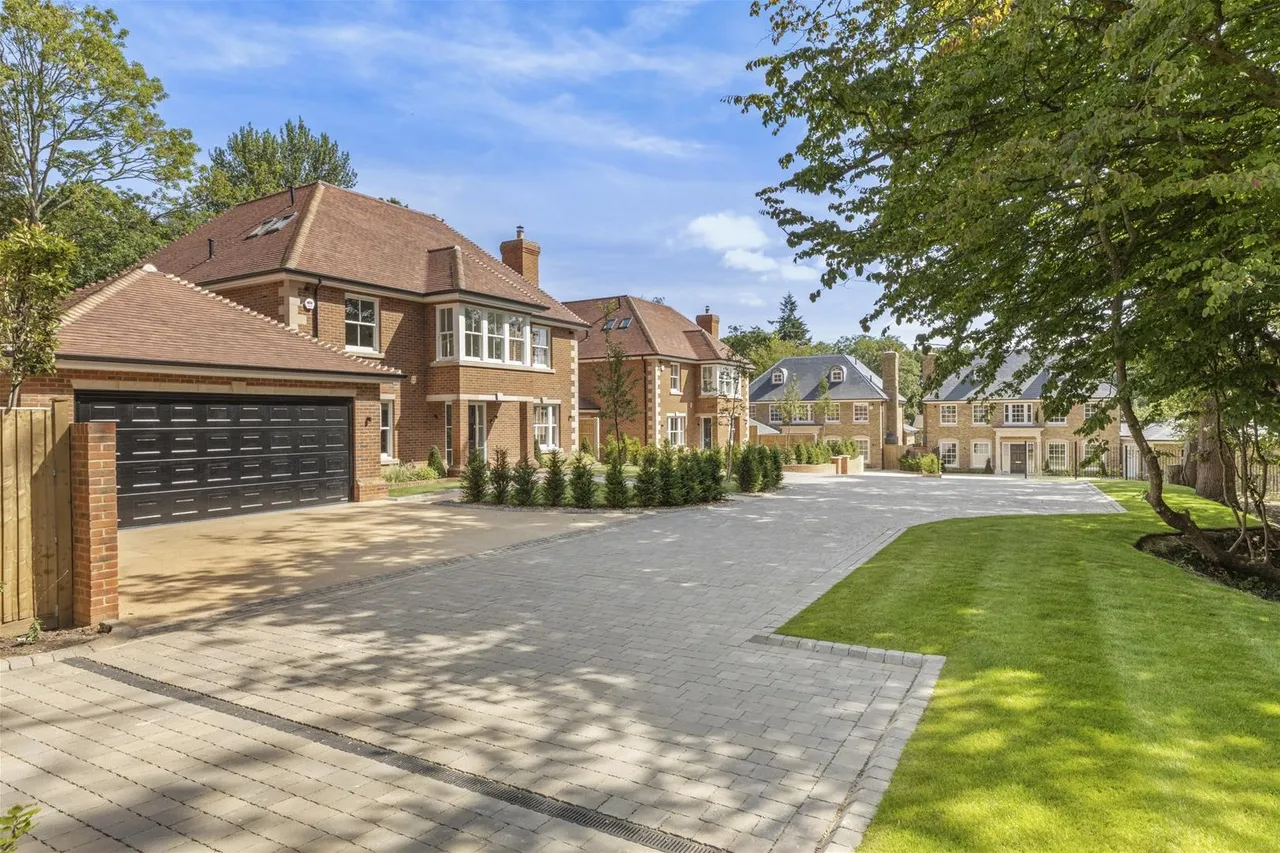 South Park Drive, Gerrards Cross, SL9, photo 32