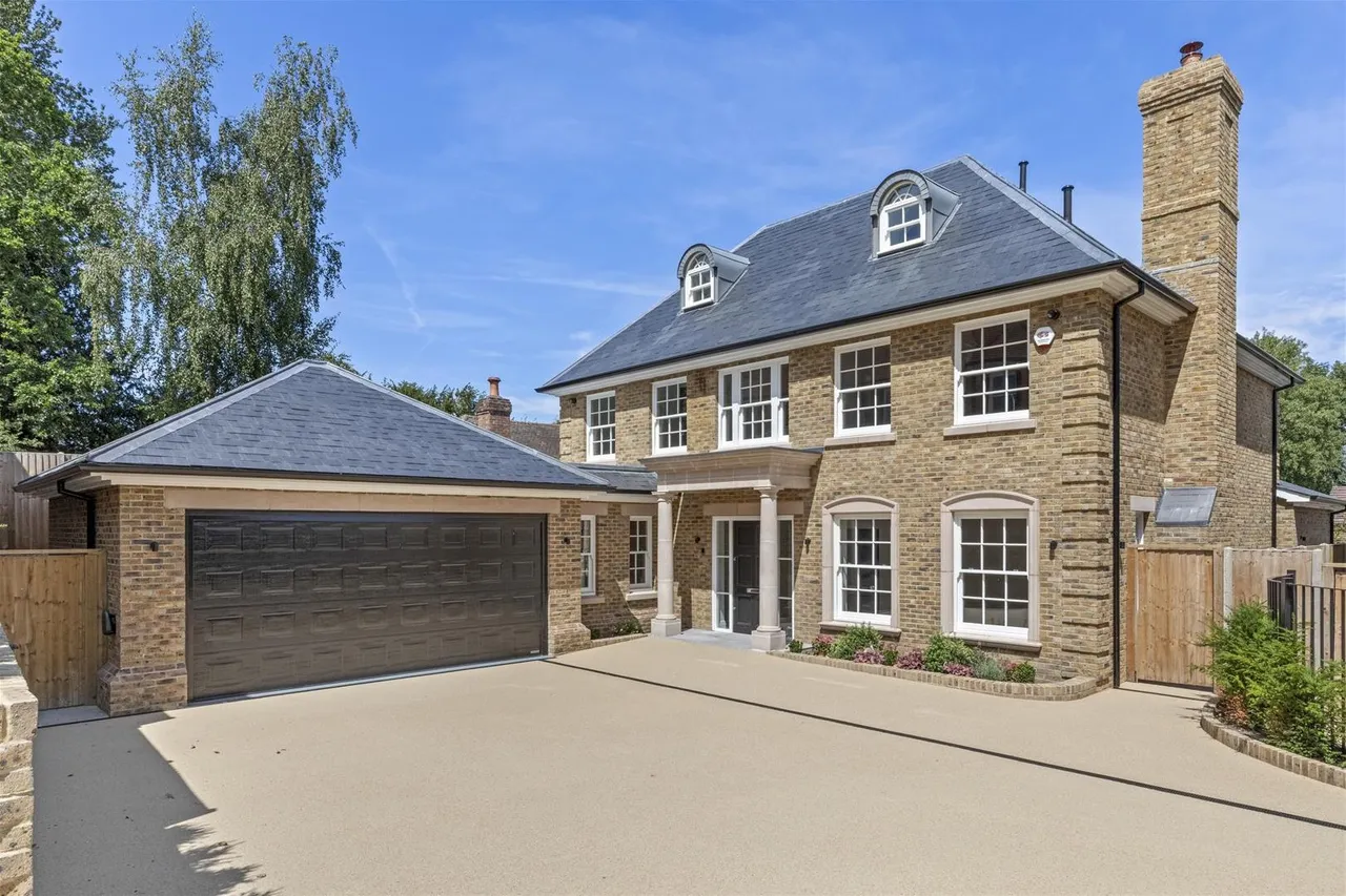 South Park Drive, Gerrards Cross, SL9, photo 2