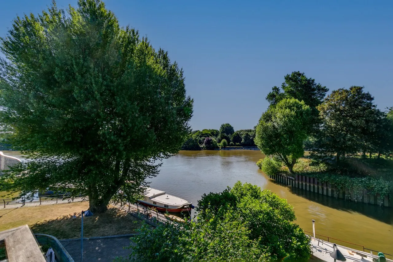 Point Wharf Lane, Brentford, TW8, photo 7