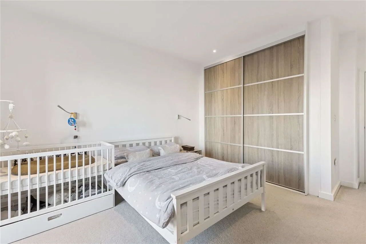 Ziggurat House, 25 Grosvenor Road, St. Albans, Hertfordshire, AL1 3UE, photo 9