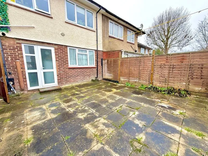 Chiltern Road, Dunstable LU6 1EP, photo 8