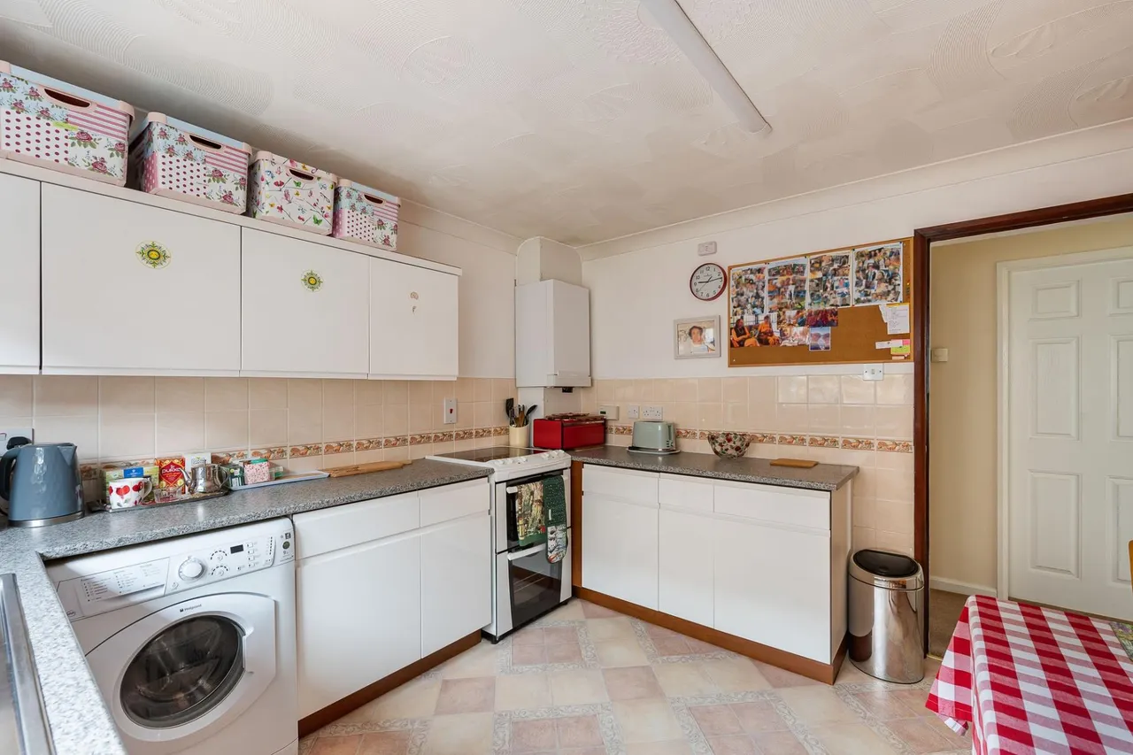 St. Valentines Way, Skegness, PE25, photo 6