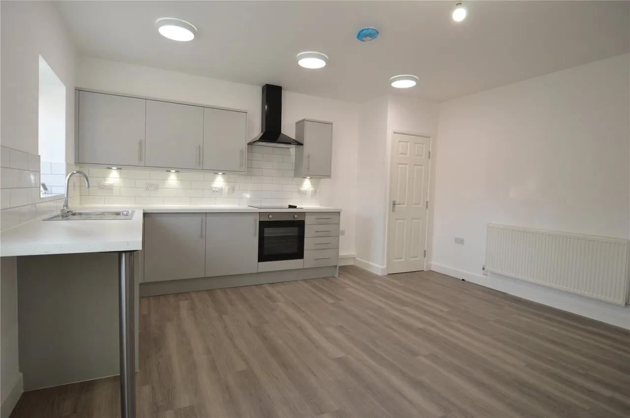 Birmingham Road, Alvechurch, B48, photo 3