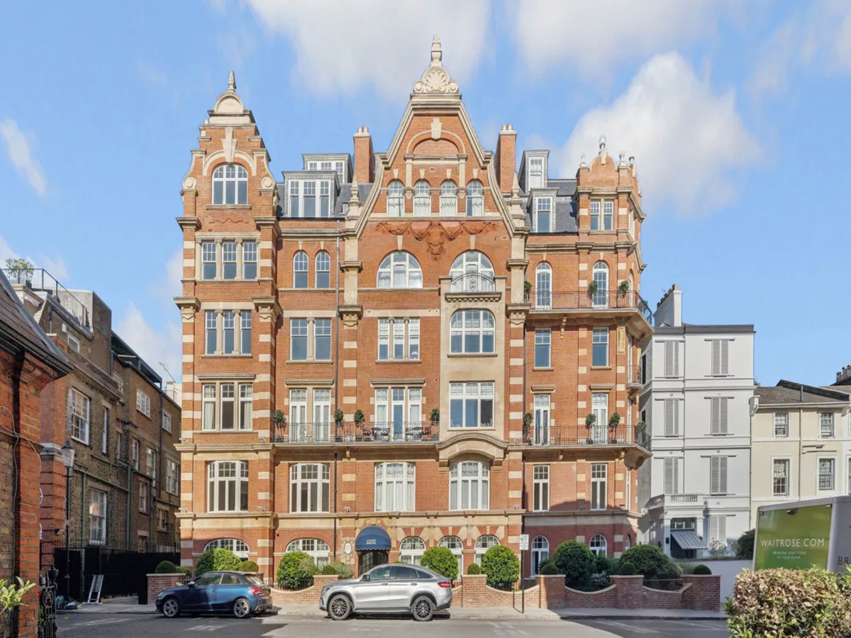Allen Street, London, W8, photo 2